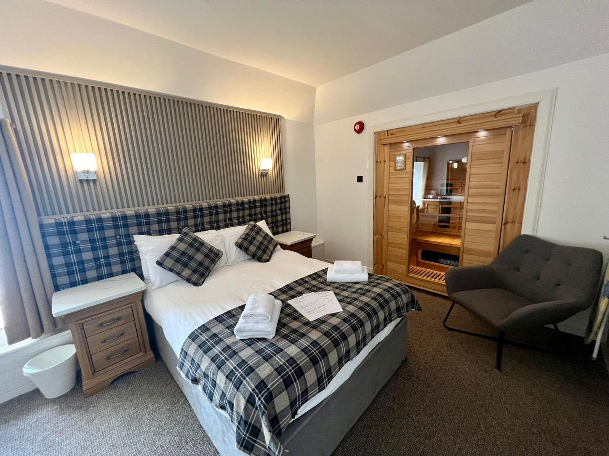 The Grey Gull Hotel Ardrishaig Buitenkant foto