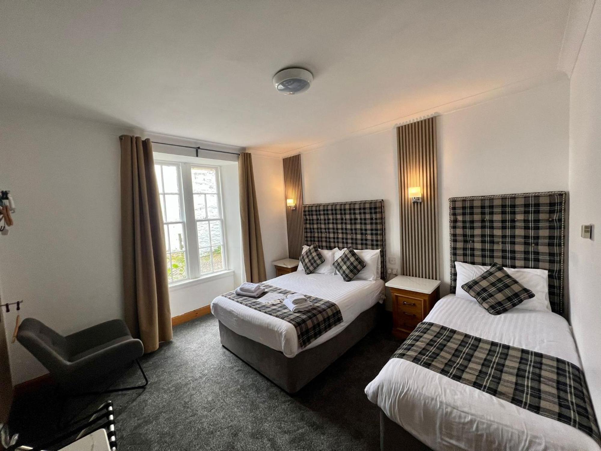 The Grey Gull Hotel Ardrishaig Buitenkant foto