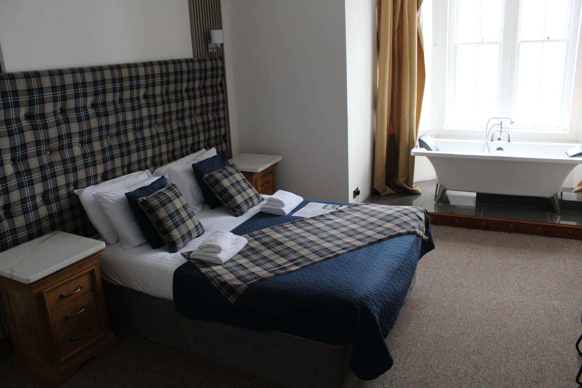 The Grey Gull Hotel Ardrishaig Buitenkant foto